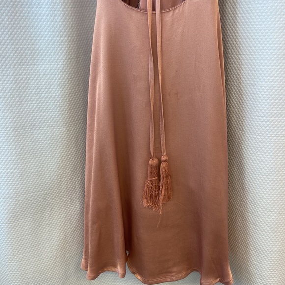 Revolve Backless Cut Out Rose Gold Pink Summer Dress - Picture 4 of 9